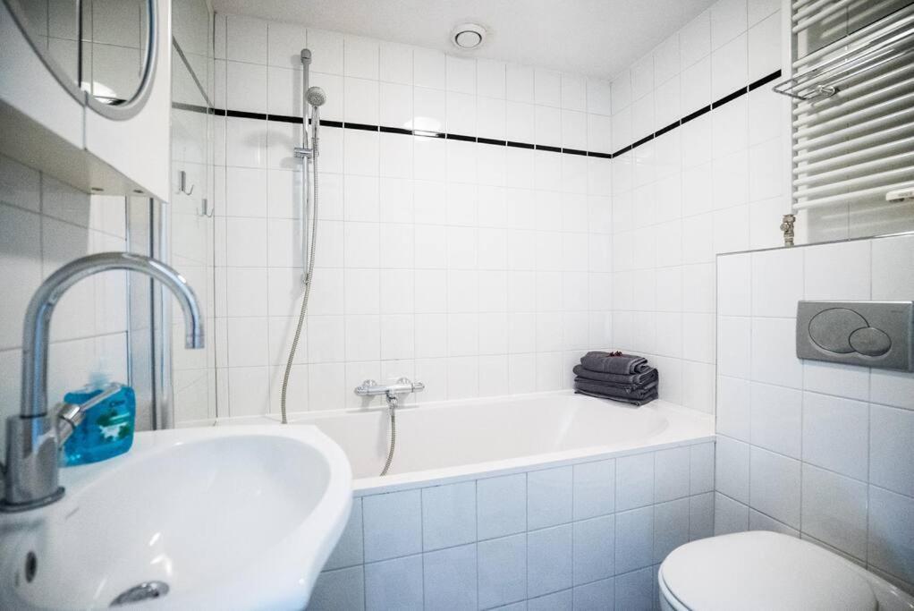 Cityhouse Alkmaar Bagian luar foto